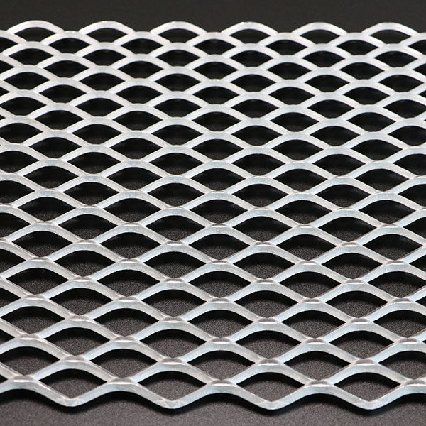 Decorative expanded metal mesh