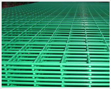 The advantage of green PVC coated welded wire mesh