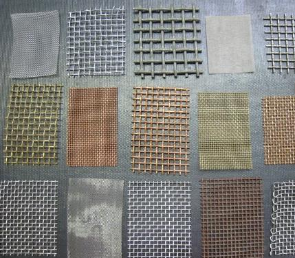 Whats the crimped wire mesh?