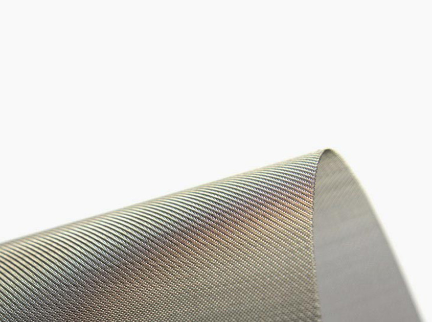 Wide stainless steel mesh width