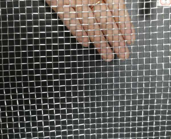 How to chose the right weave type of Welded Woven Wire Mesh How to chose the right weave type of Welded Woven Wire Mesh