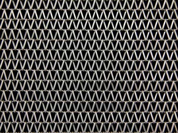 Detailed introduction of the characteristics of metal stretched decorative mesh