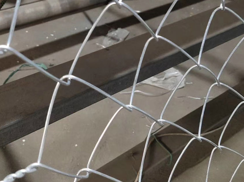 Chain link fence – the guardian of your home