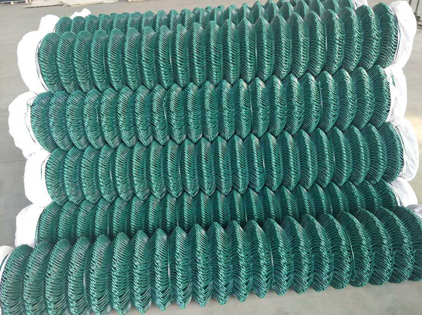 Heavy Duty Chain Link Fence for Security and Perimeter Protection Heavy Duty Chain Link Fence for Security and Perimeter Protection