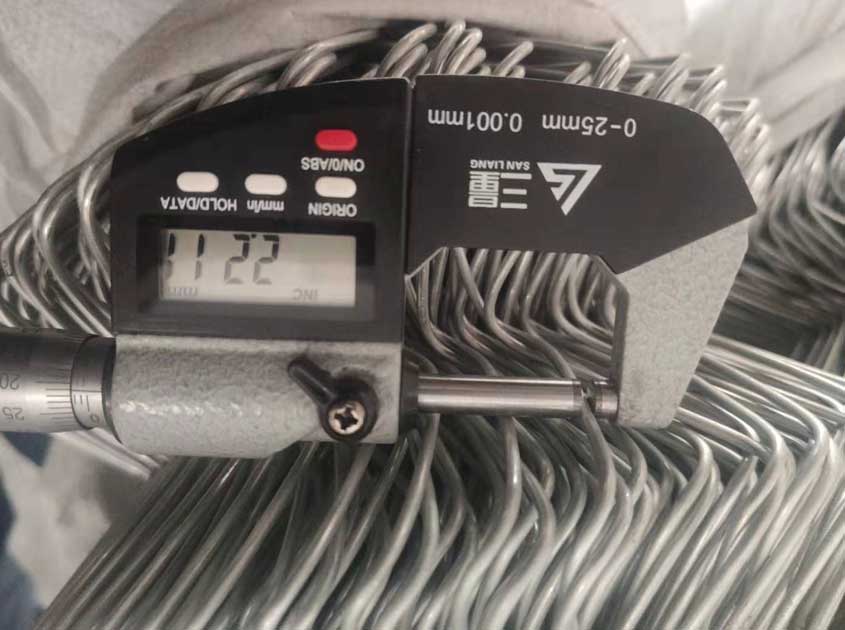 Galvanized Chain Link Fence Factory Direct Supply from China Galvanized Chain Link Fence Factory Direct Supply from China