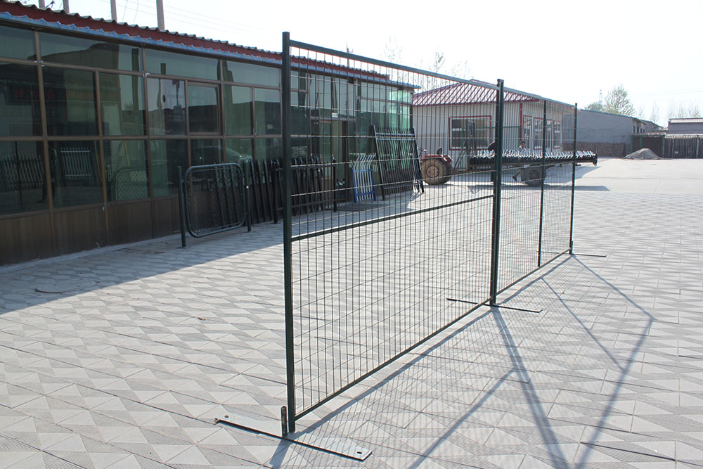 Welded Wire Mesh: Types, Sizes, Specifications and Applications Welded Wire Mesh: Types, Sizes, Specifications and Applications